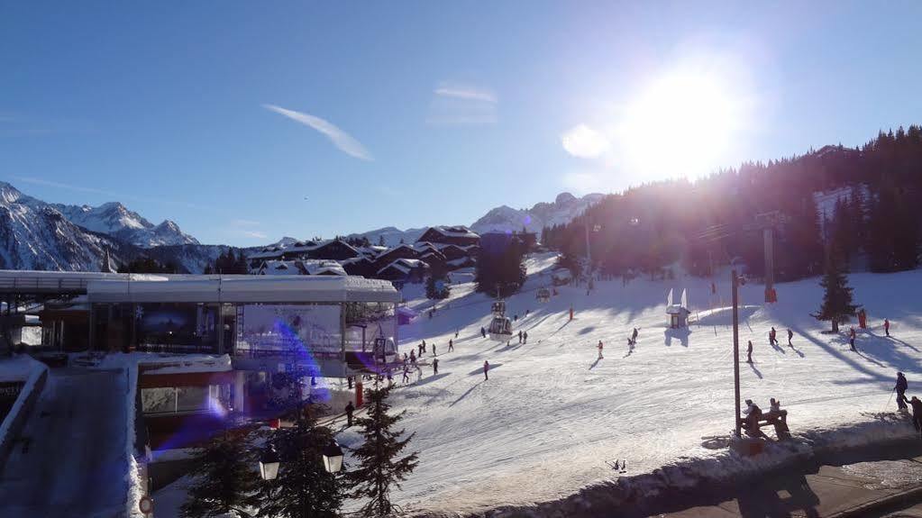 Hotel De La Croisette Courchevel Exterior photo